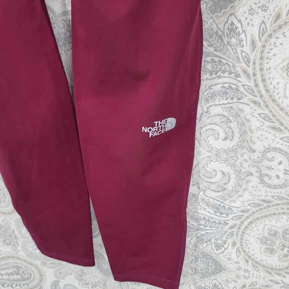 The north Face Winter Warm Essential leggings Boysenberry Size xl Performance - Picture 5 of 10